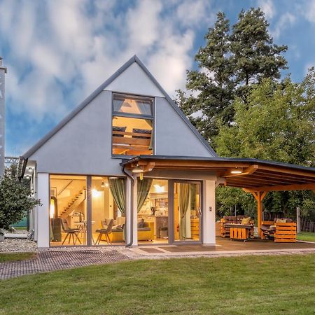 Vilka U Dyje Villa Зноймо Екстериор снимка