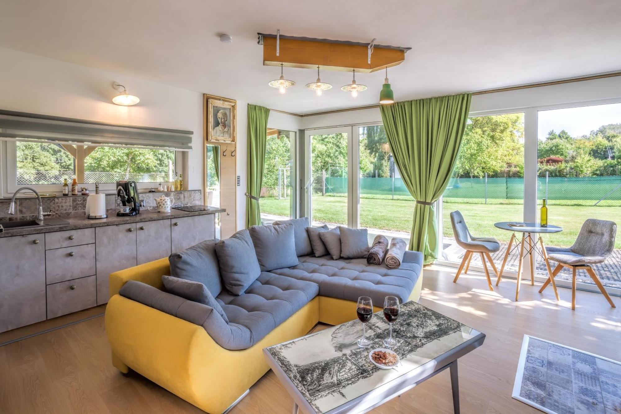 Vilka U Dyje Villa Зноймо Екстериор снимка