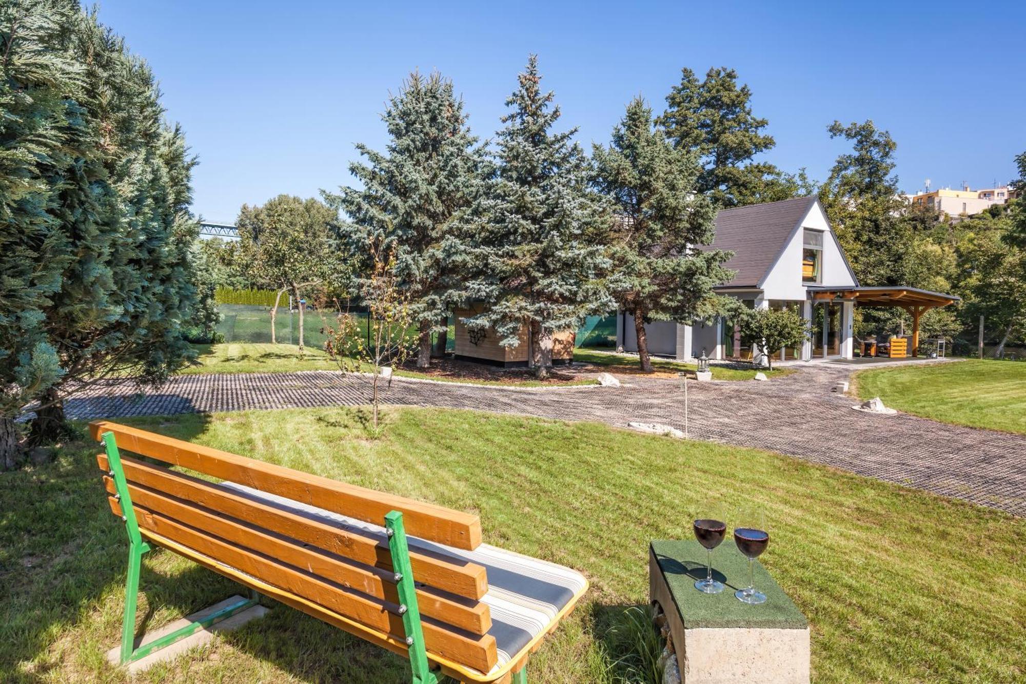 Vilka U Dyje Villa Зноймо Екстериор снимка